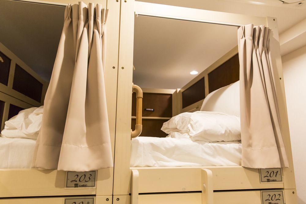 Hostel Viaggio Осака Экстерьер фото
