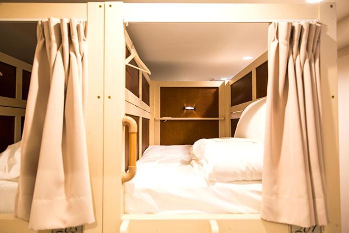 Hostel Viaggio Осака Экстерьер фото